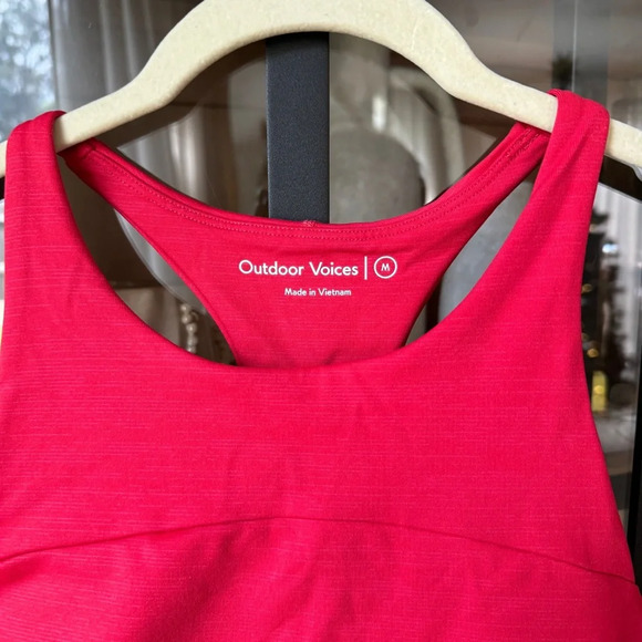 Outdoor Voices TechSweat Cropped top sports bra tank workout padding medium red - Picture 6 of 6